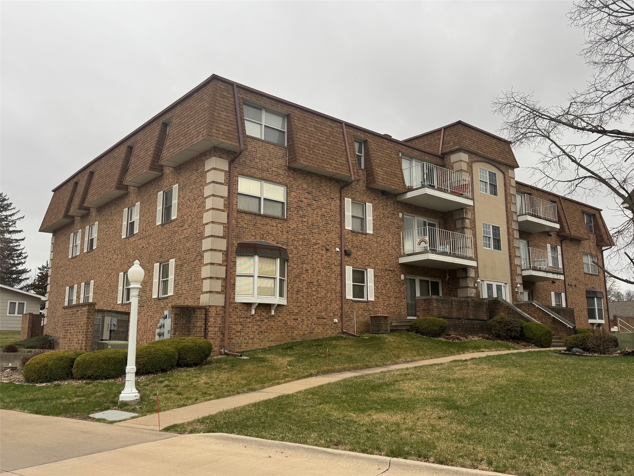 516 Lincoln Street #102, Pella, Iowa image 1