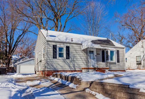 1612 37th Street Des Moines IA 50310