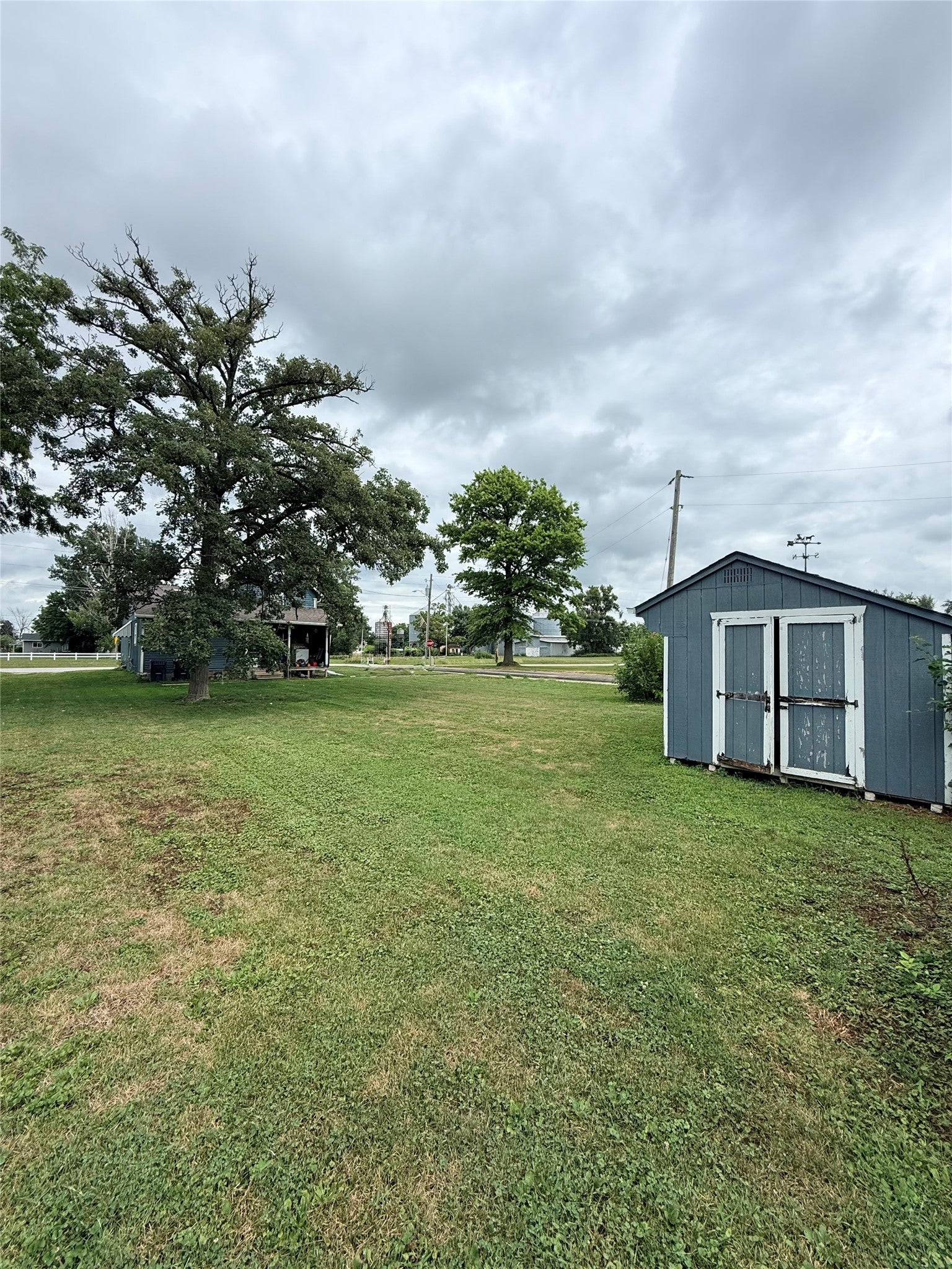 301 Highway 22