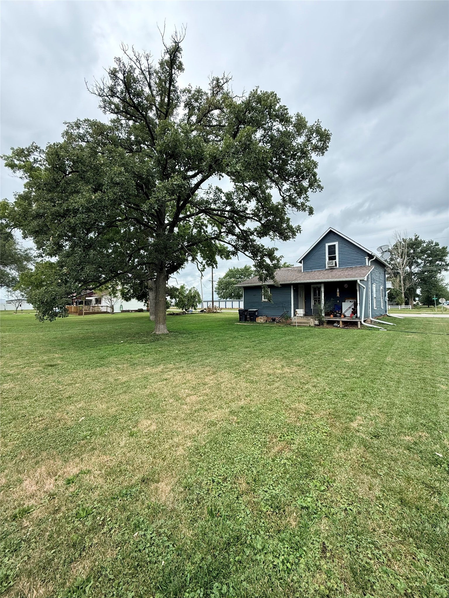 301 Highway 22