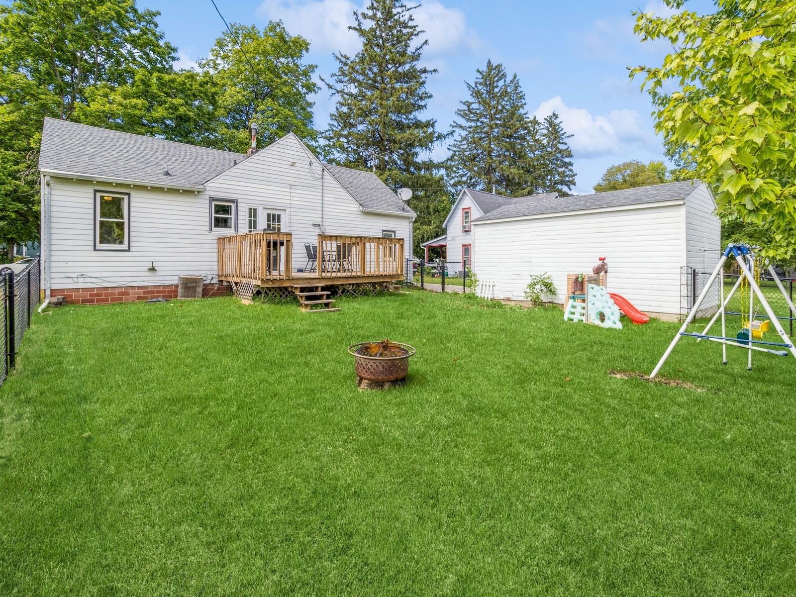 916 Elm Avenue, Story City, Iowa image 13