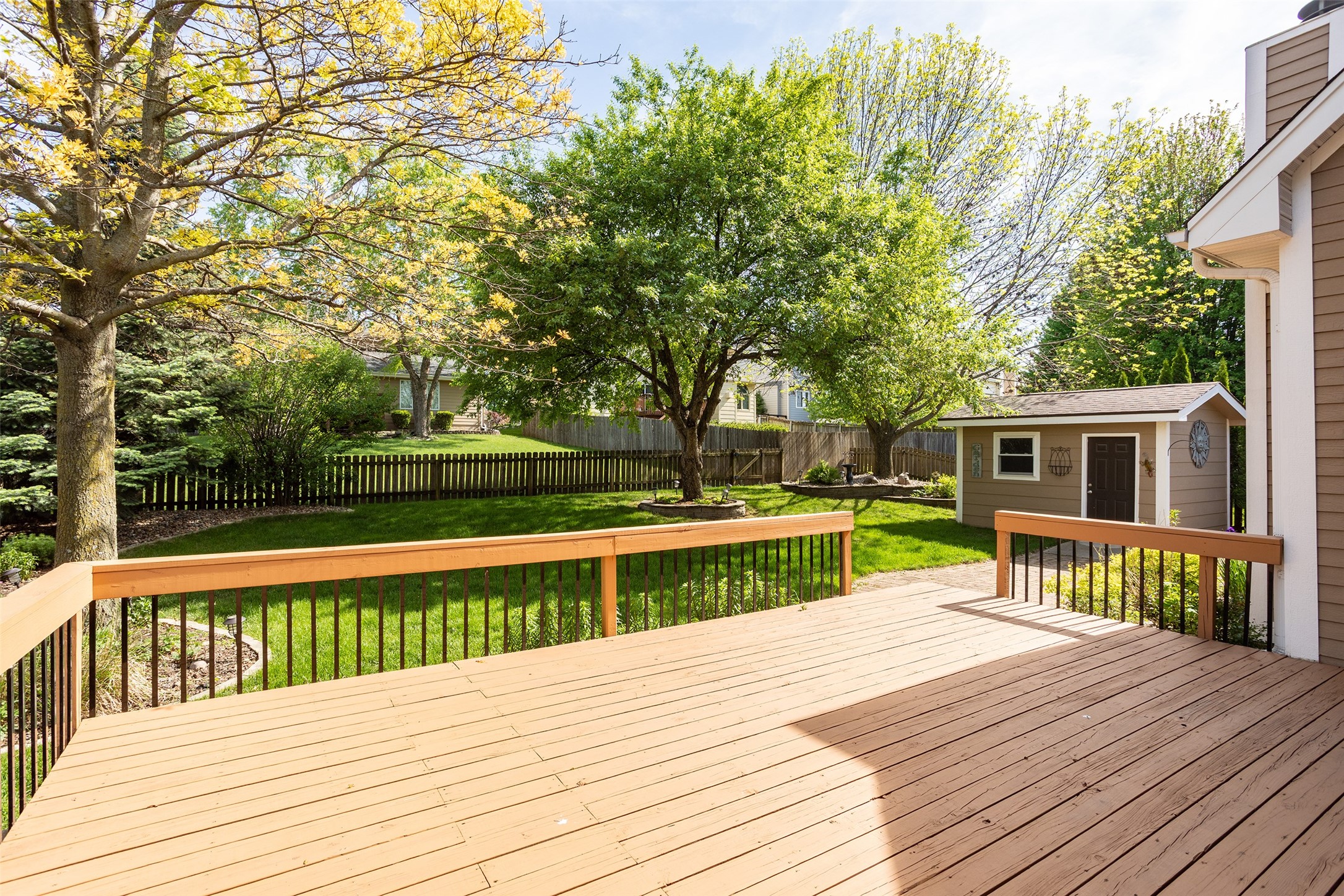 15046 Summit Drive, Clive, Iowa image 32