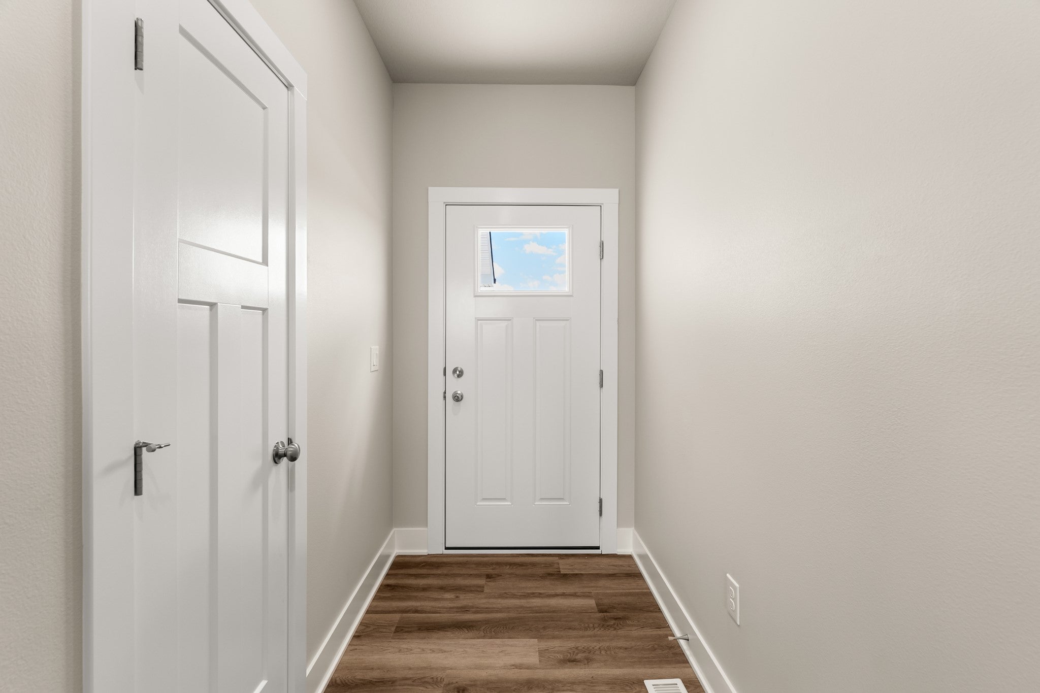3261 Marigold Circle