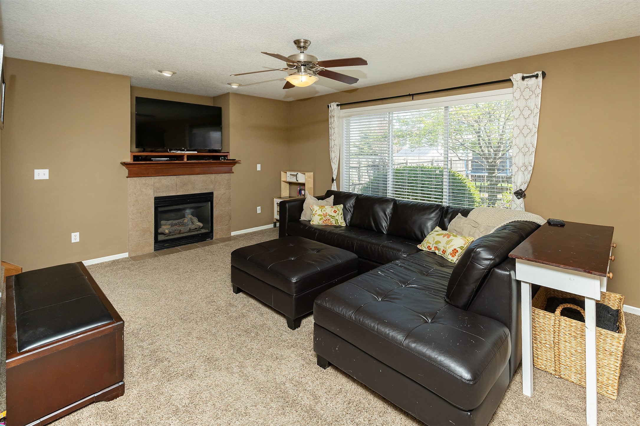 355 SE Carefree Lane, Waukee, Iowa image 3