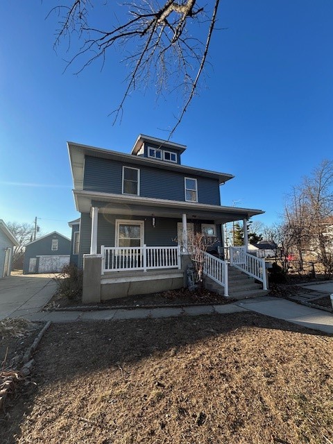 Photo 1 of 16 — 1407 Grant Street, Tama, IA 52339