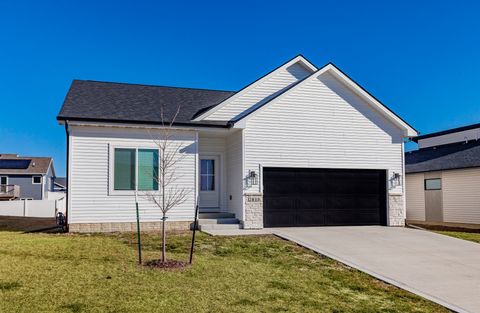 2815 22nd Street SW Altoona IA 50009