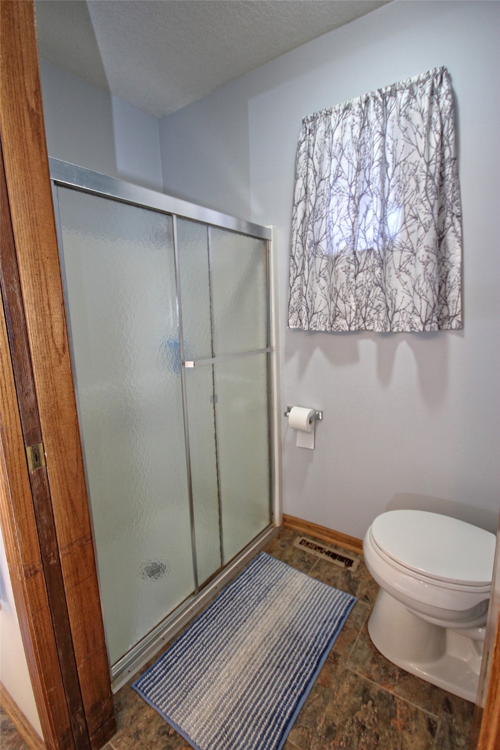 5903 Aspen Circle, Johnston, Iowa image 22
