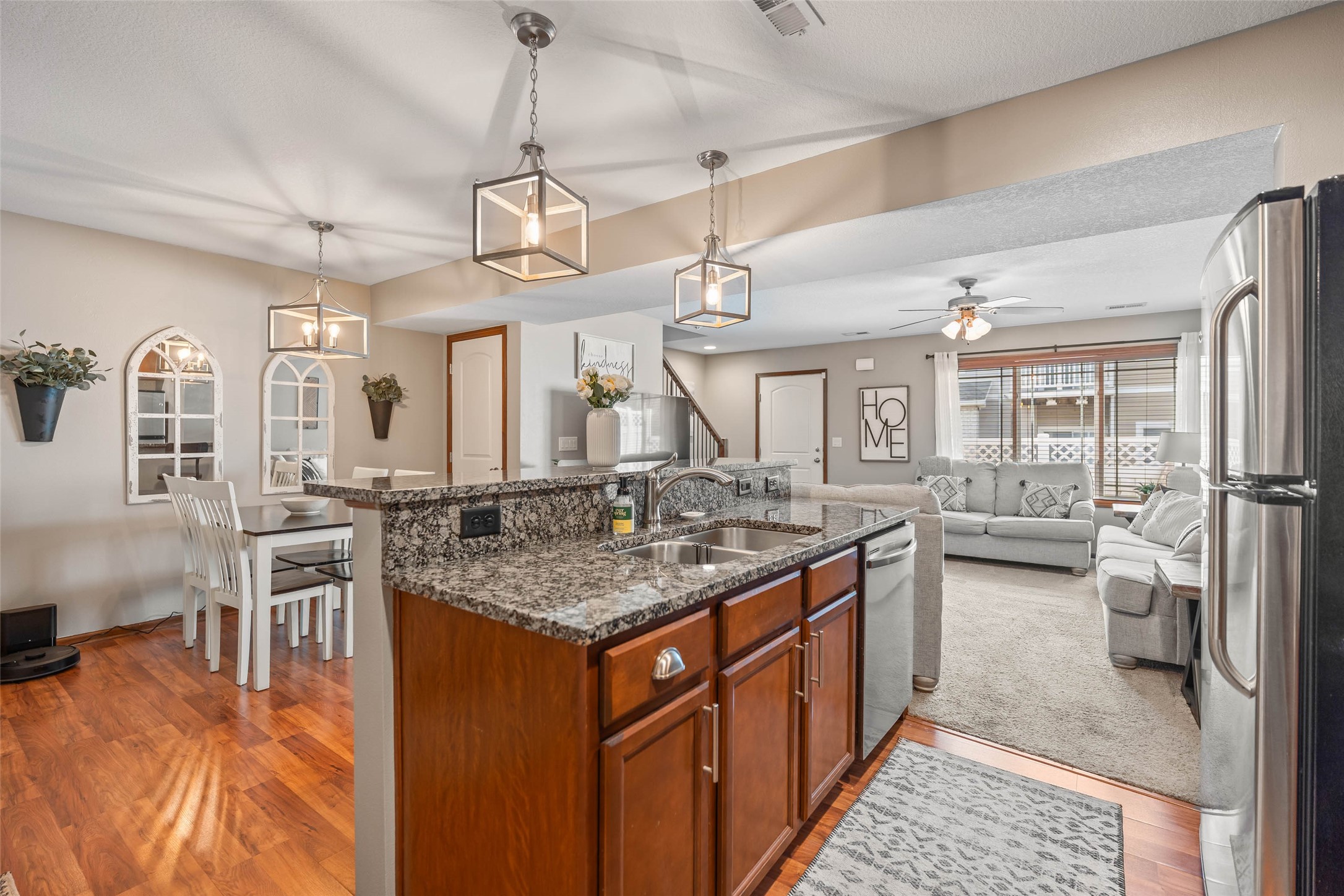 8601 Westown Parkway 24104