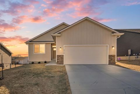 2710 22nd Street SW Altoona IA 50009