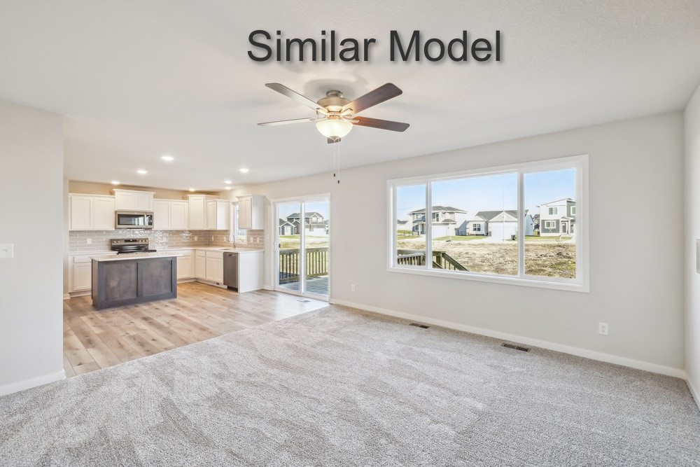 2208 White Oak Lane, Granger, Iowa image 3