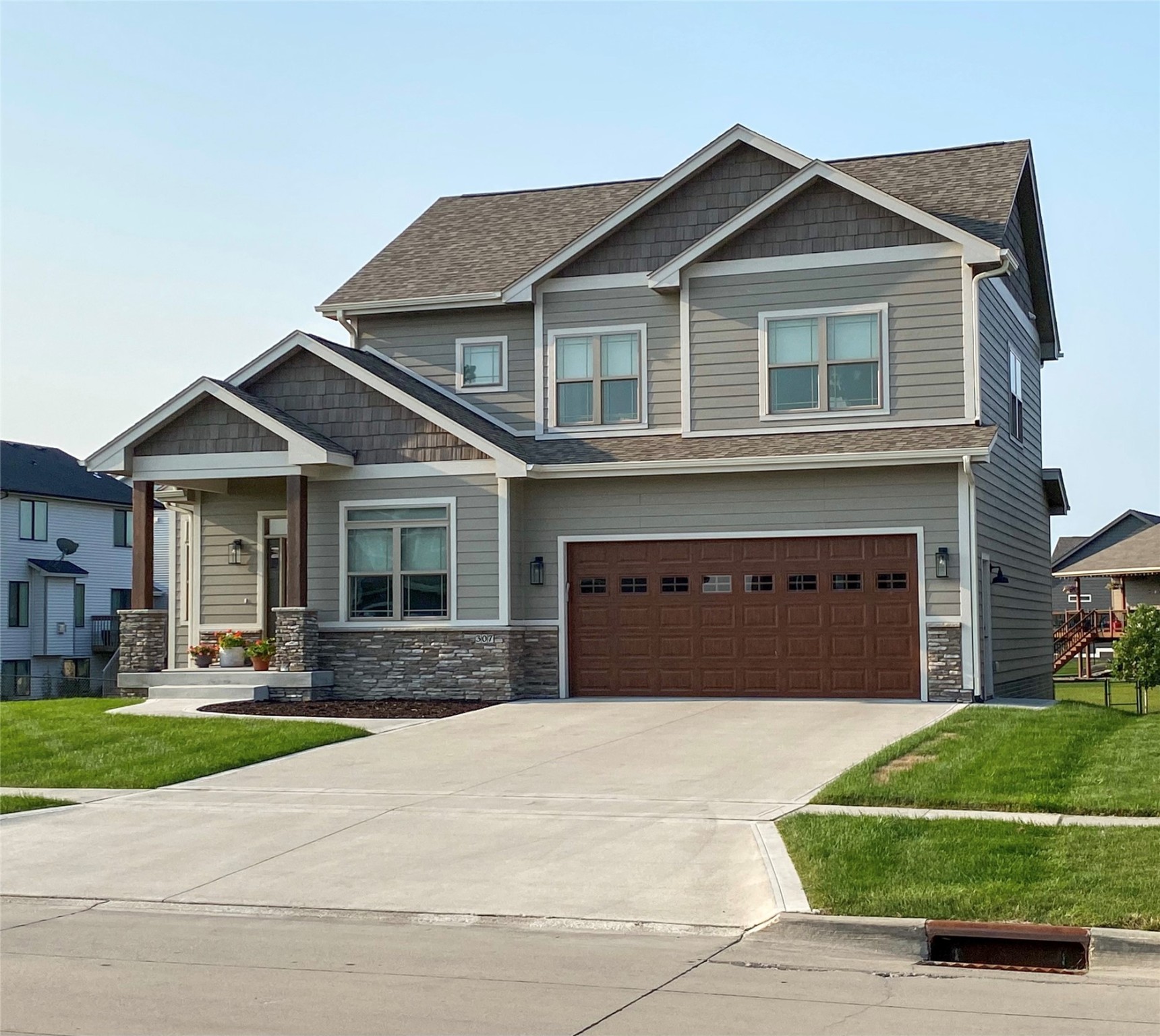 307 Aspen Drive, Bondurant, Iowa image 3