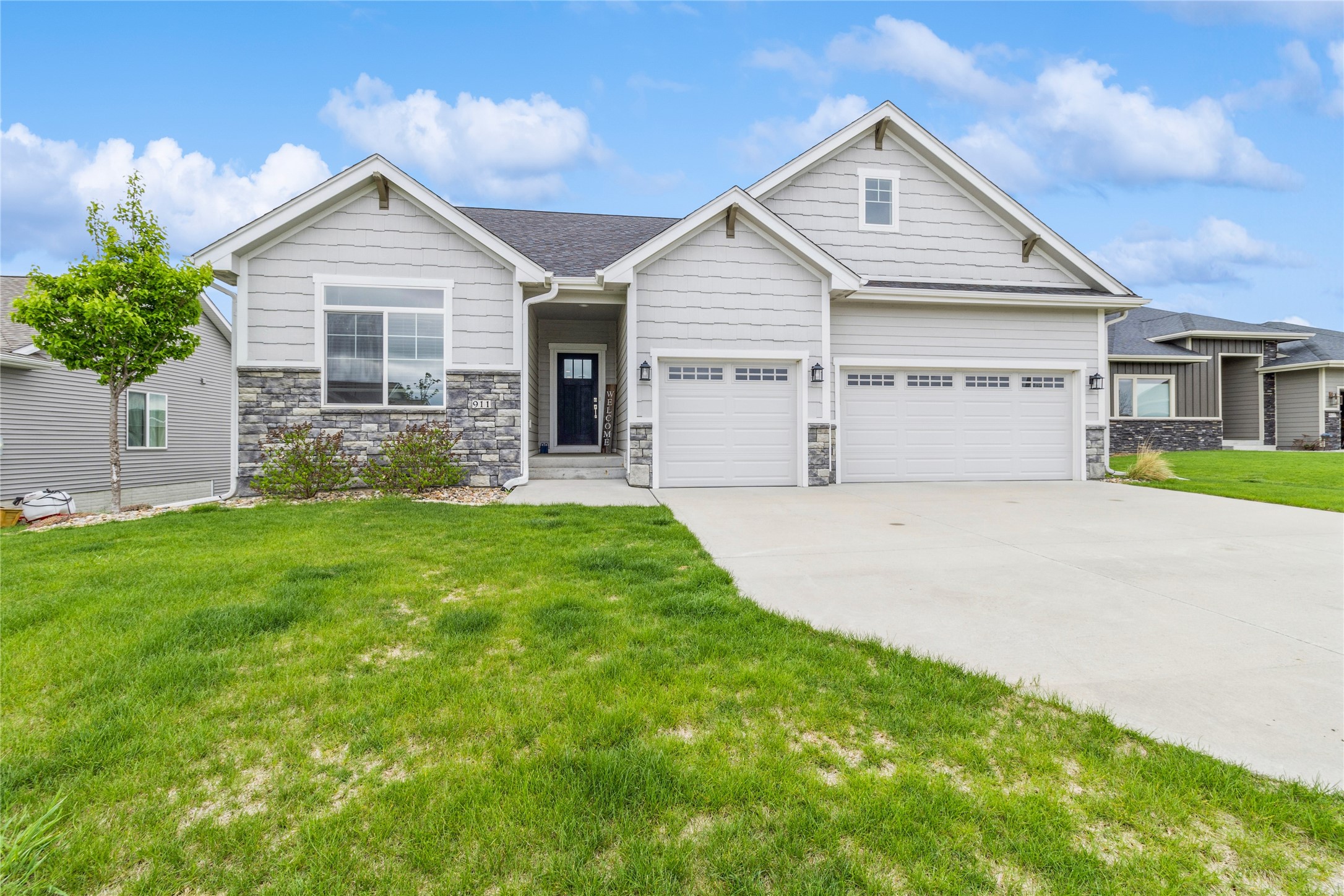 911 NW Ridgeline Court, Ankeny, Iowa image 1