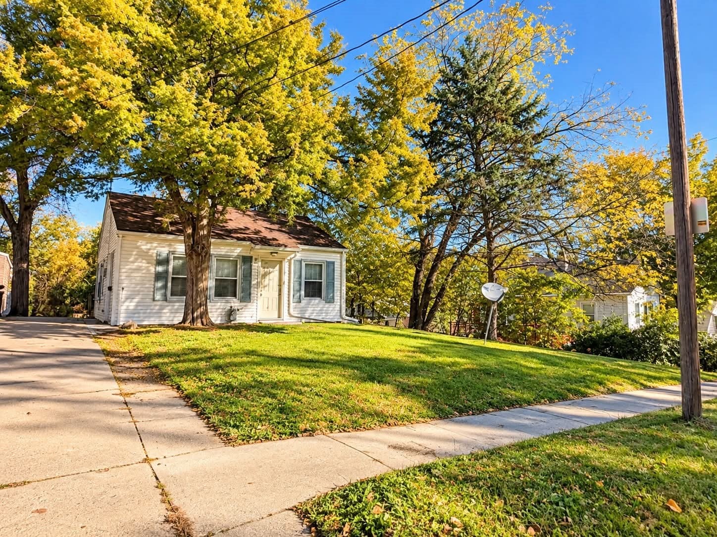 35 Hillside Avenue