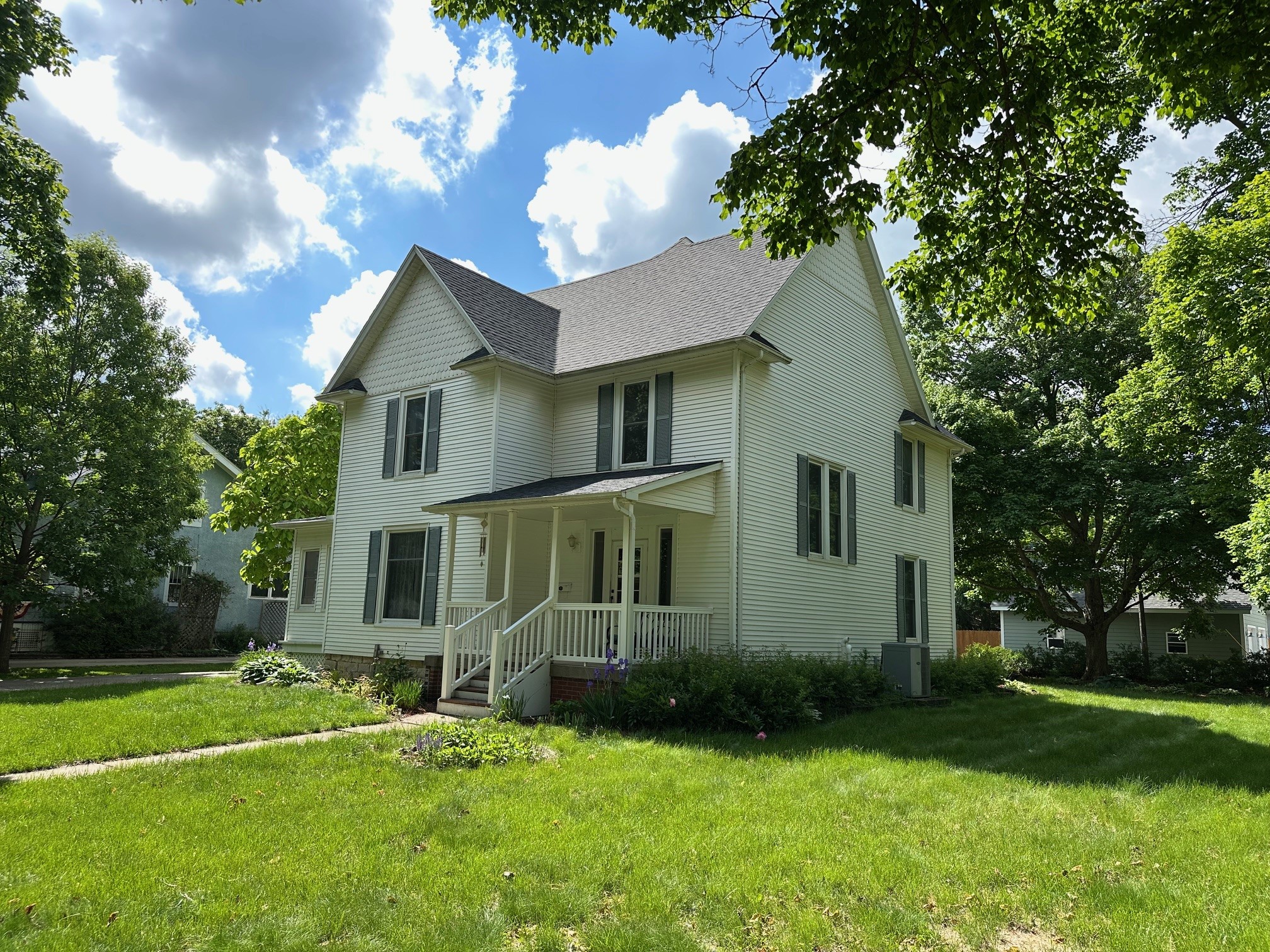 724 W Jefferson Street, Winterset, Iowa image 2