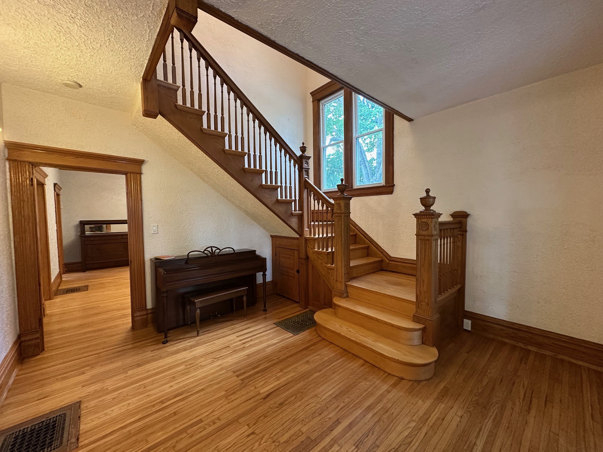724 W Jefferson Street, Winterset, Iowa image 4