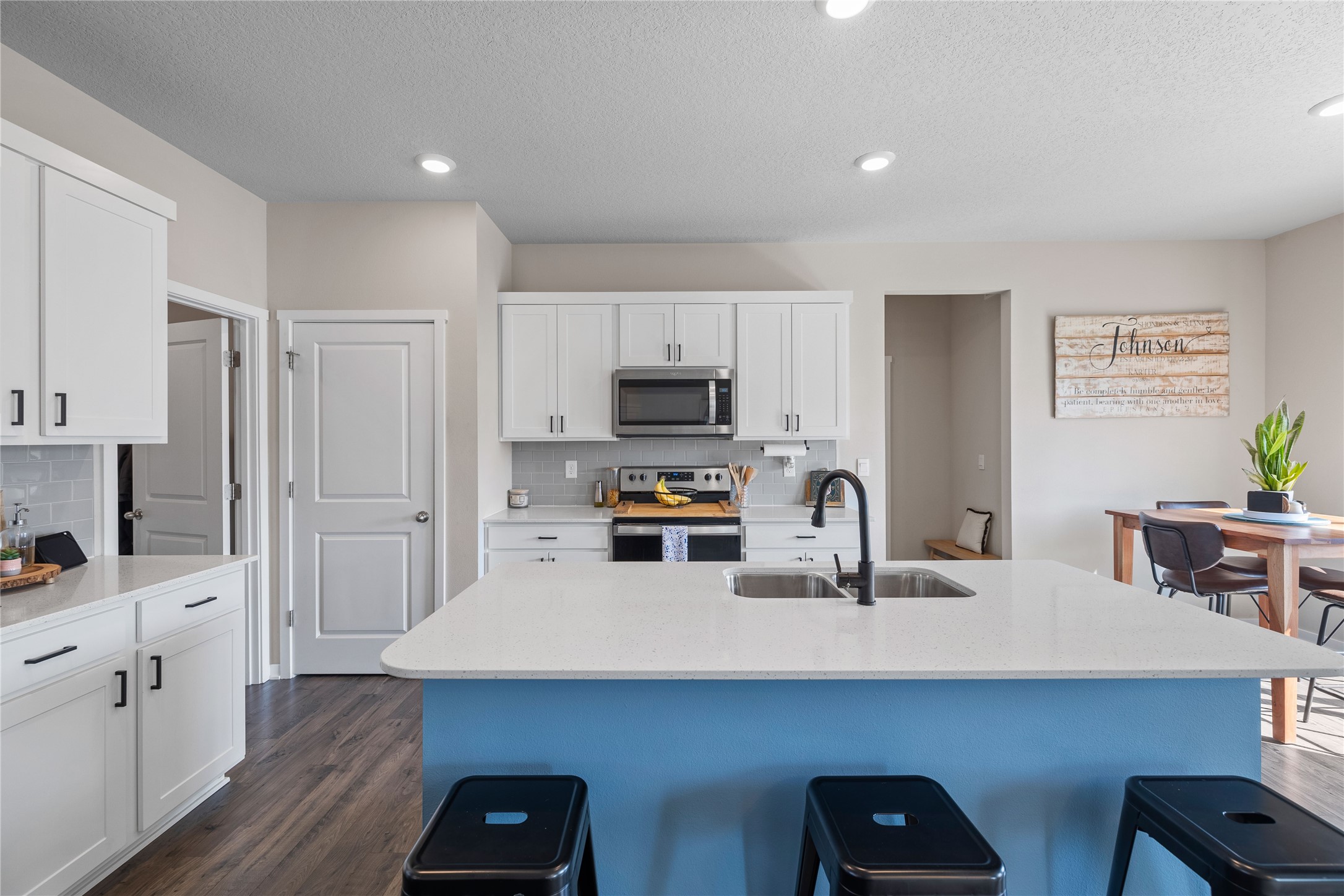 2619 Spring Court, Altoona, Iowa image 2