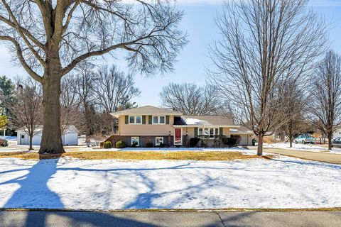 5224 NW 63rd Place Johnston IA 50131