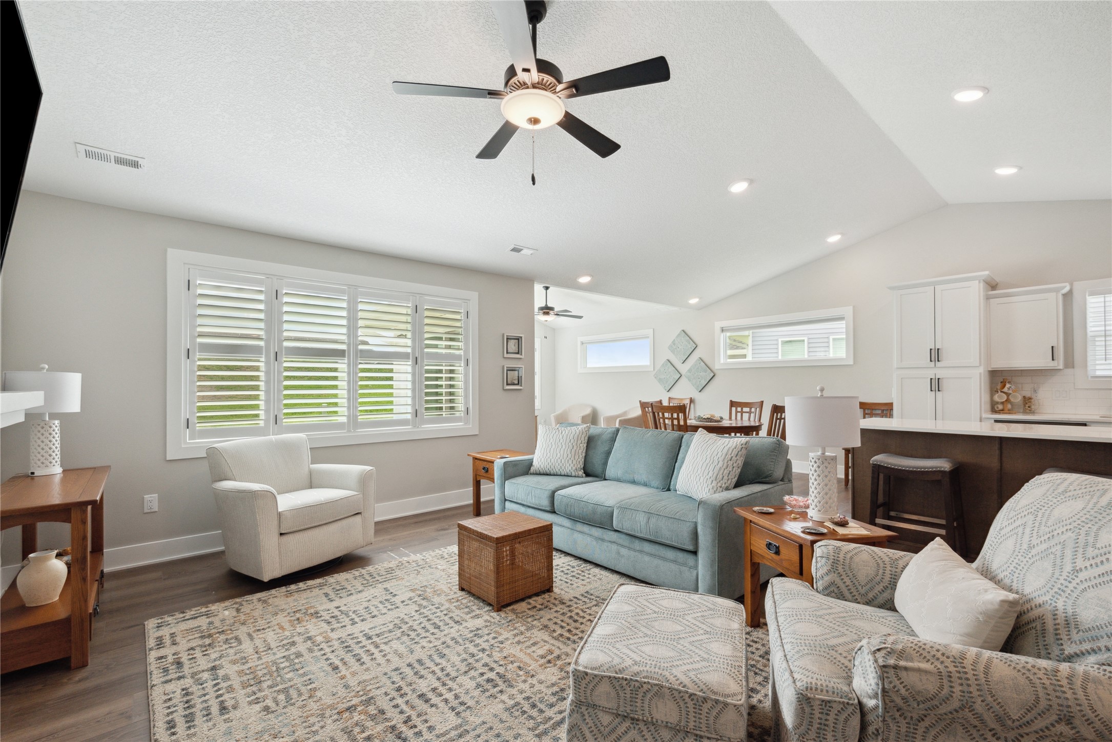 5615 NE Creek Ridge Drive, Ankeny, Iowa image 6