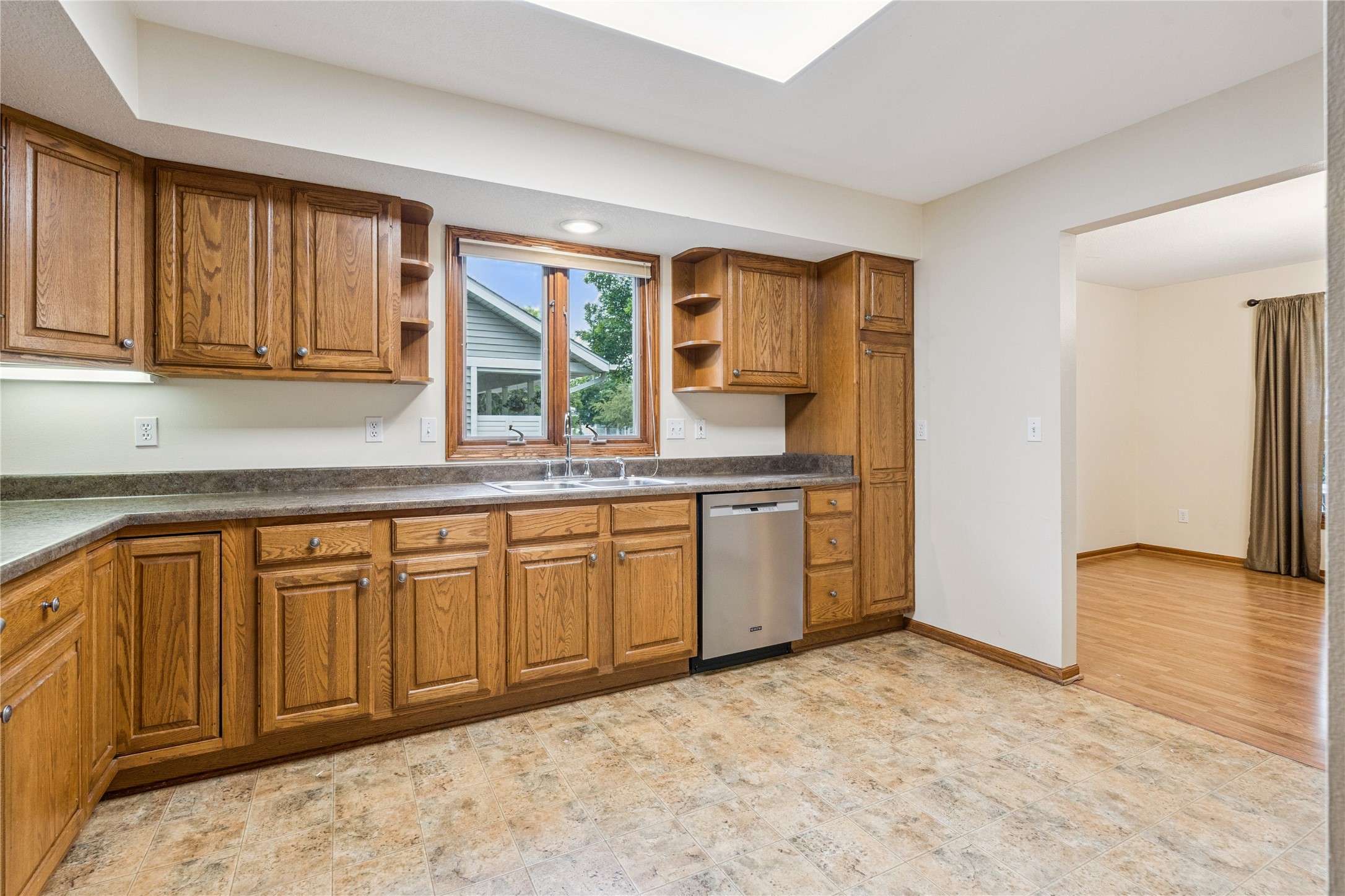 1204 SE Mallard Creek Drive