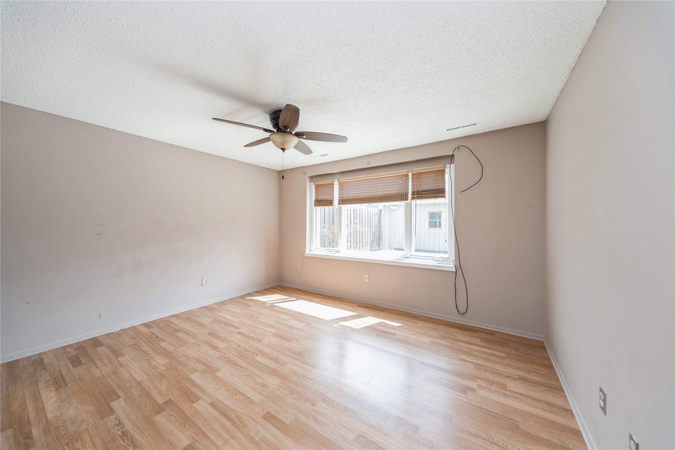 6750 School Street #1403, Windsor Heights, Iowa image 10