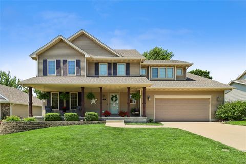 Homes For Sale - 602 SE Michael Drive<br/> Ankeny, IA 50021