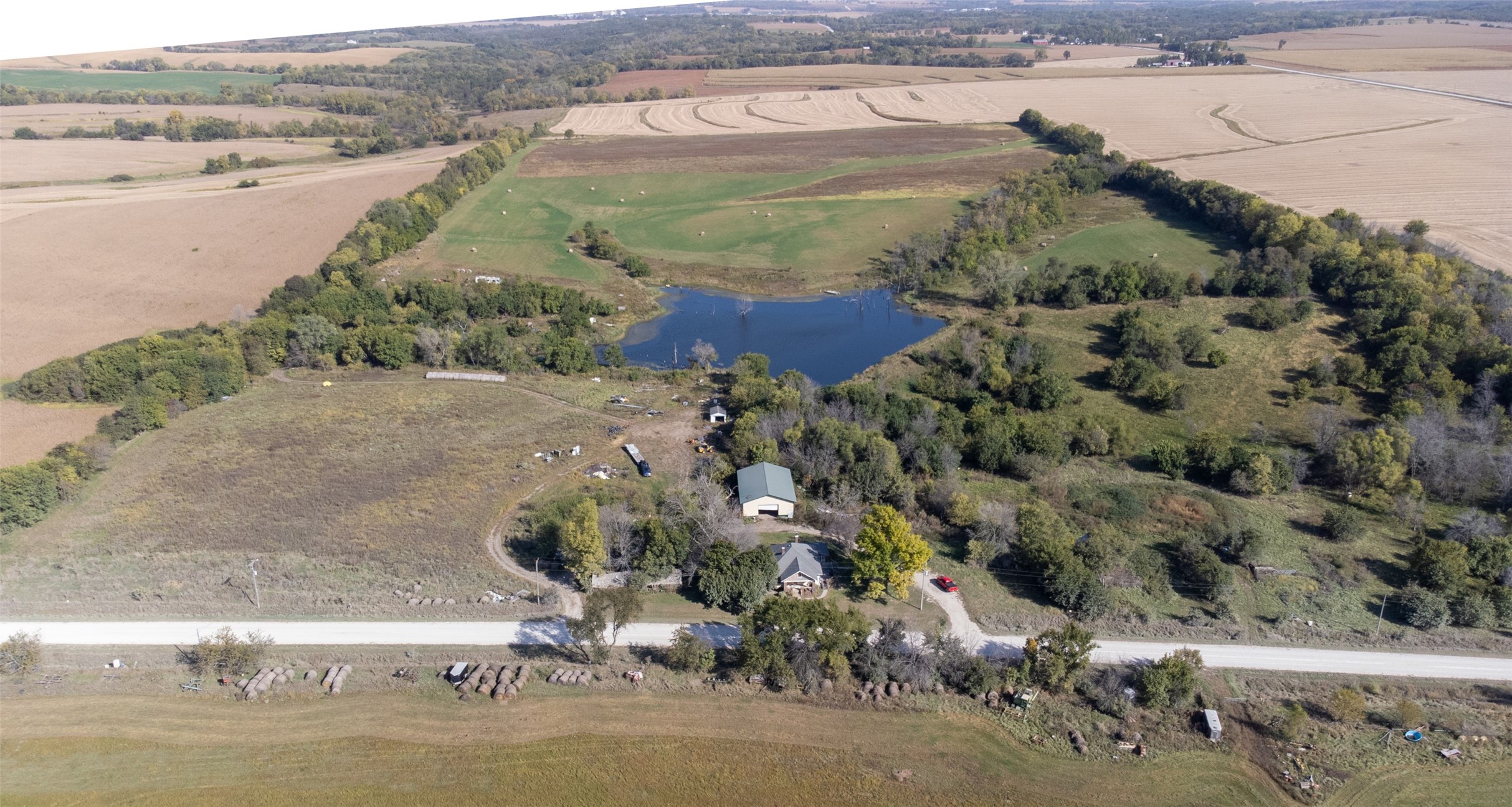 15617 Bear Creek Road, Earlham, Iowa image 3