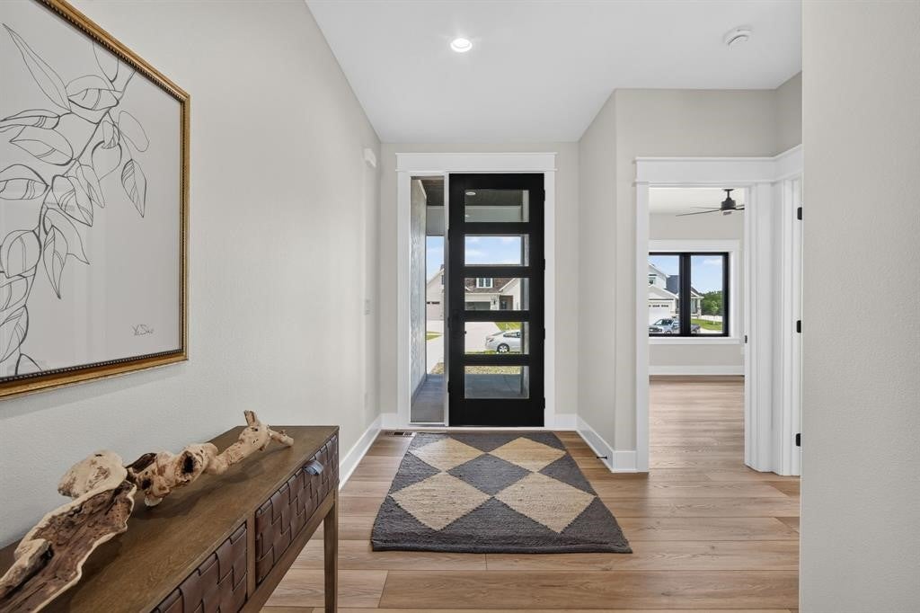 270 NW Copperleaf Court