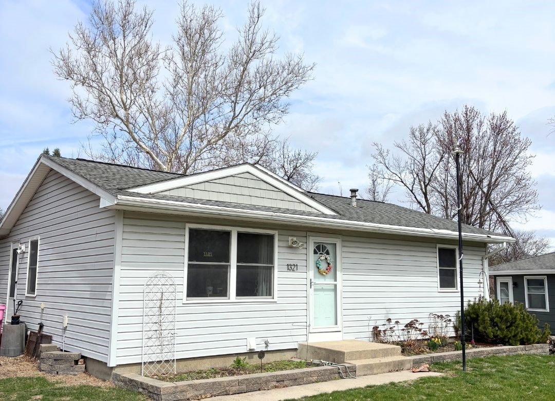 1321 Nixon Circle, Ames, Iowa image 2