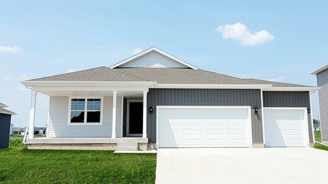 Homes For Sale - 920 Northview Drive<br/> Waukee, IA 50263