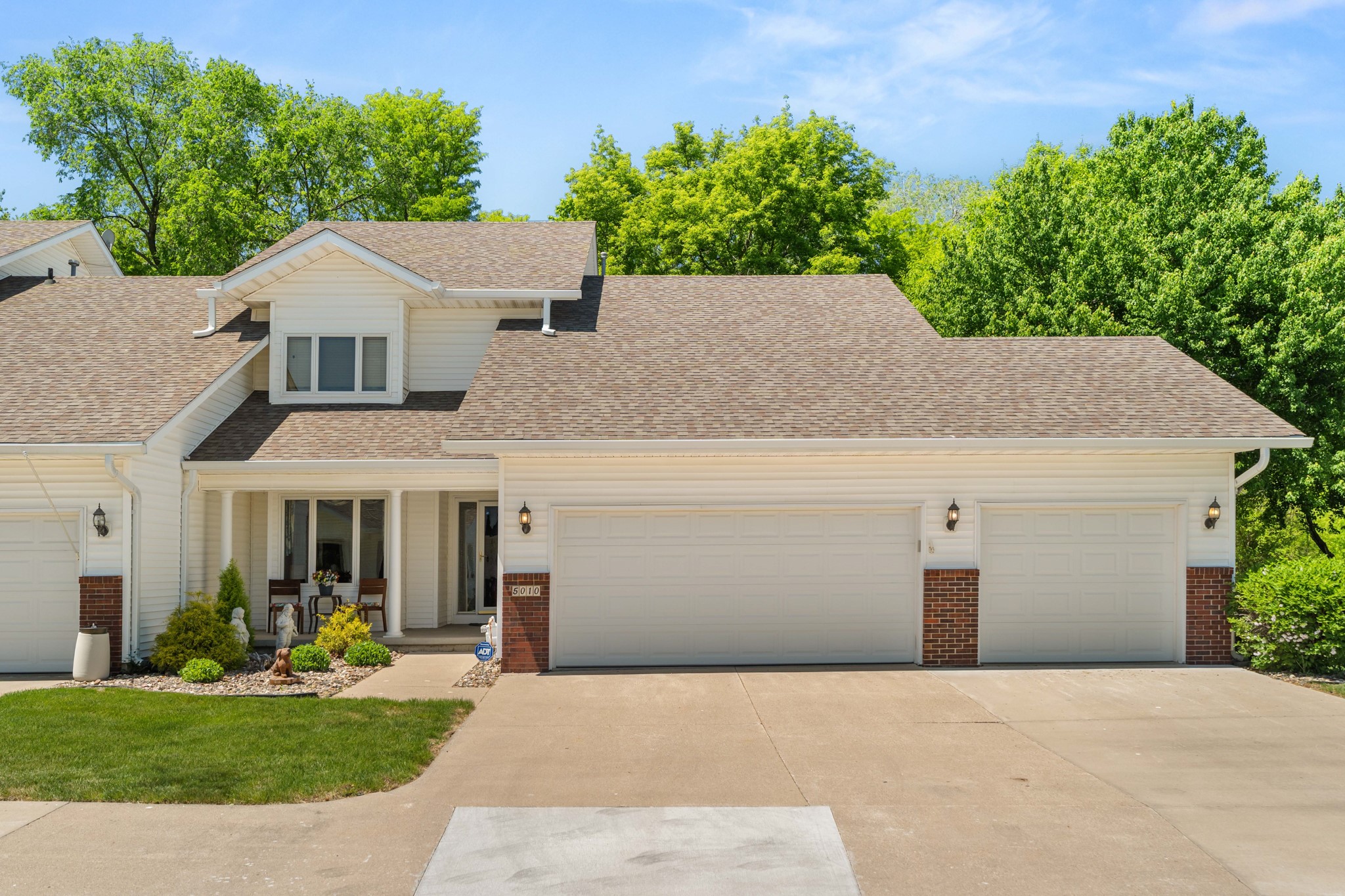 5010 Cleburne Court