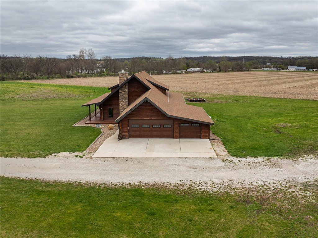 2023 Woody Court, Prole, Iowa image 3