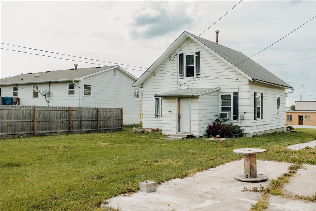 1418 Lucas Avenue, Chariton, Iowa image 3