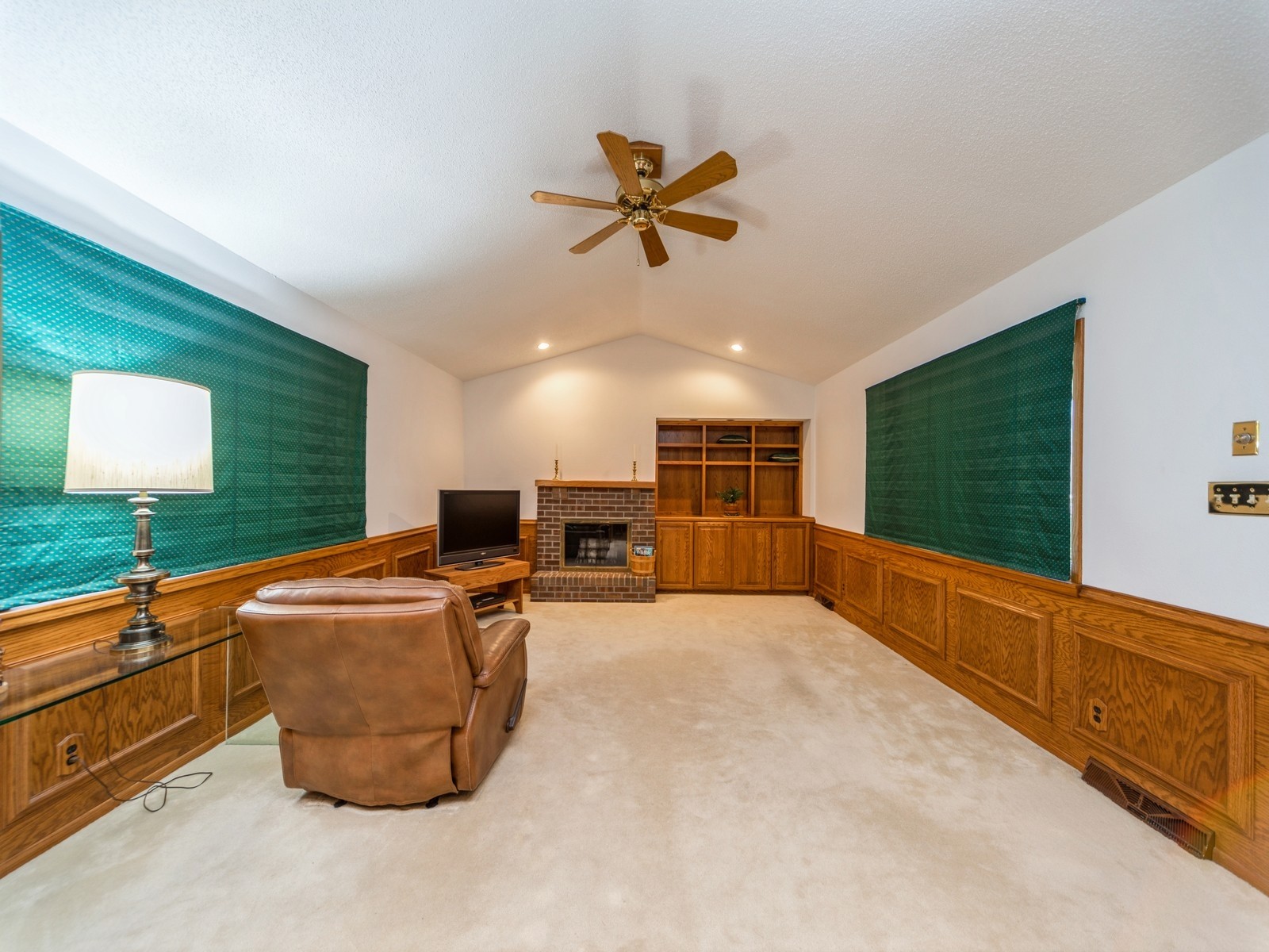 2016 Crown Flair Drive, West Des Moines, Iowa image 13