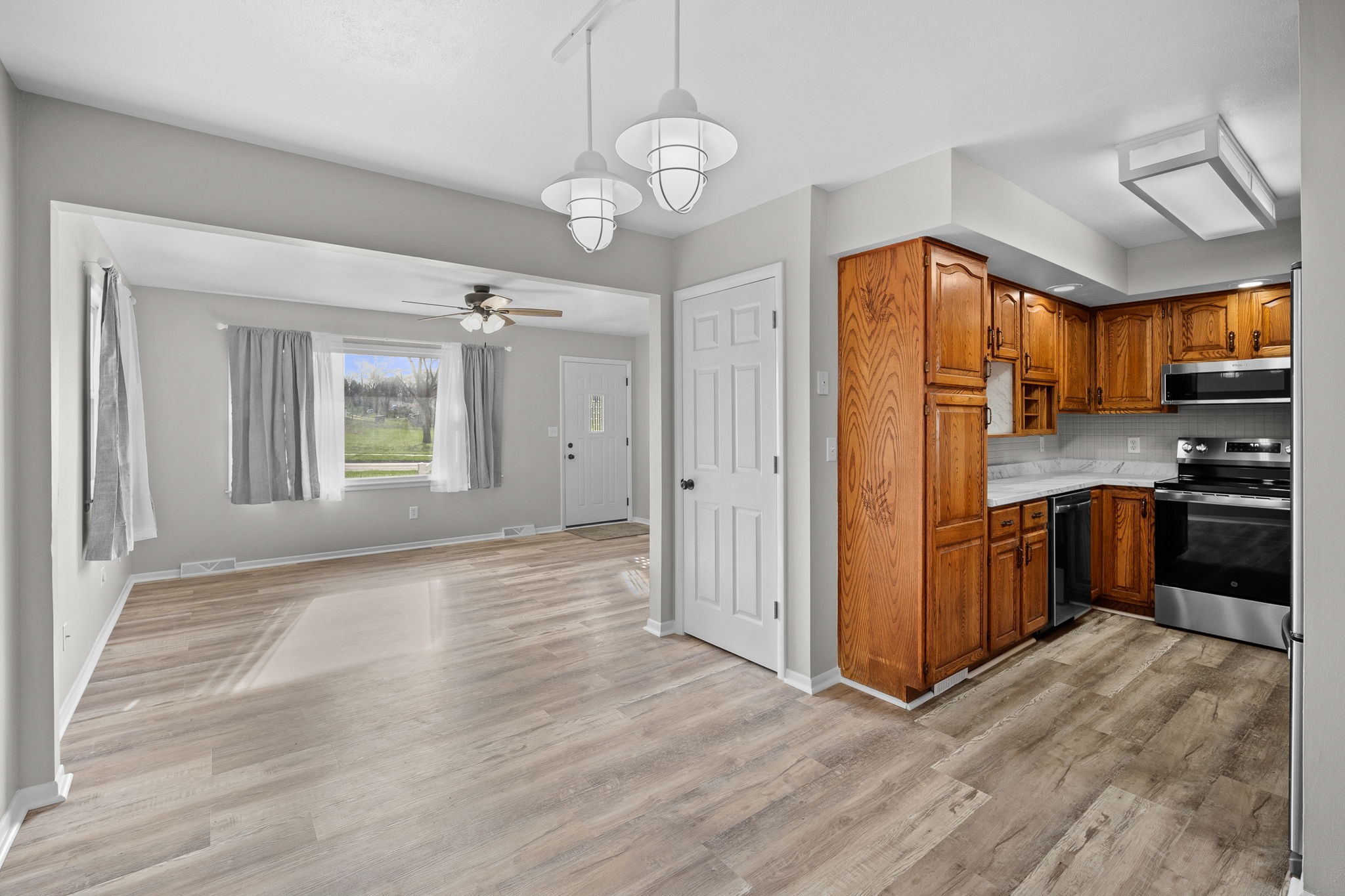 230 S Pleasant Hill Boulevard, Pleasant Hill, Iowa image 9