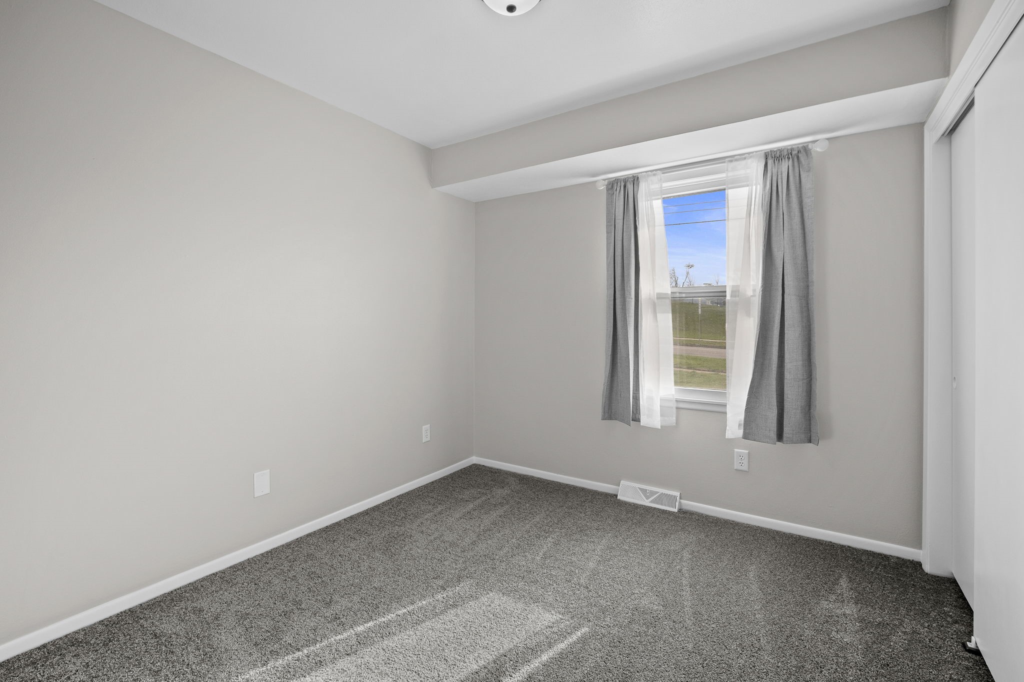 230 S Pleasant Hill Boulevard, Pleasant Hill, Iowa image 16