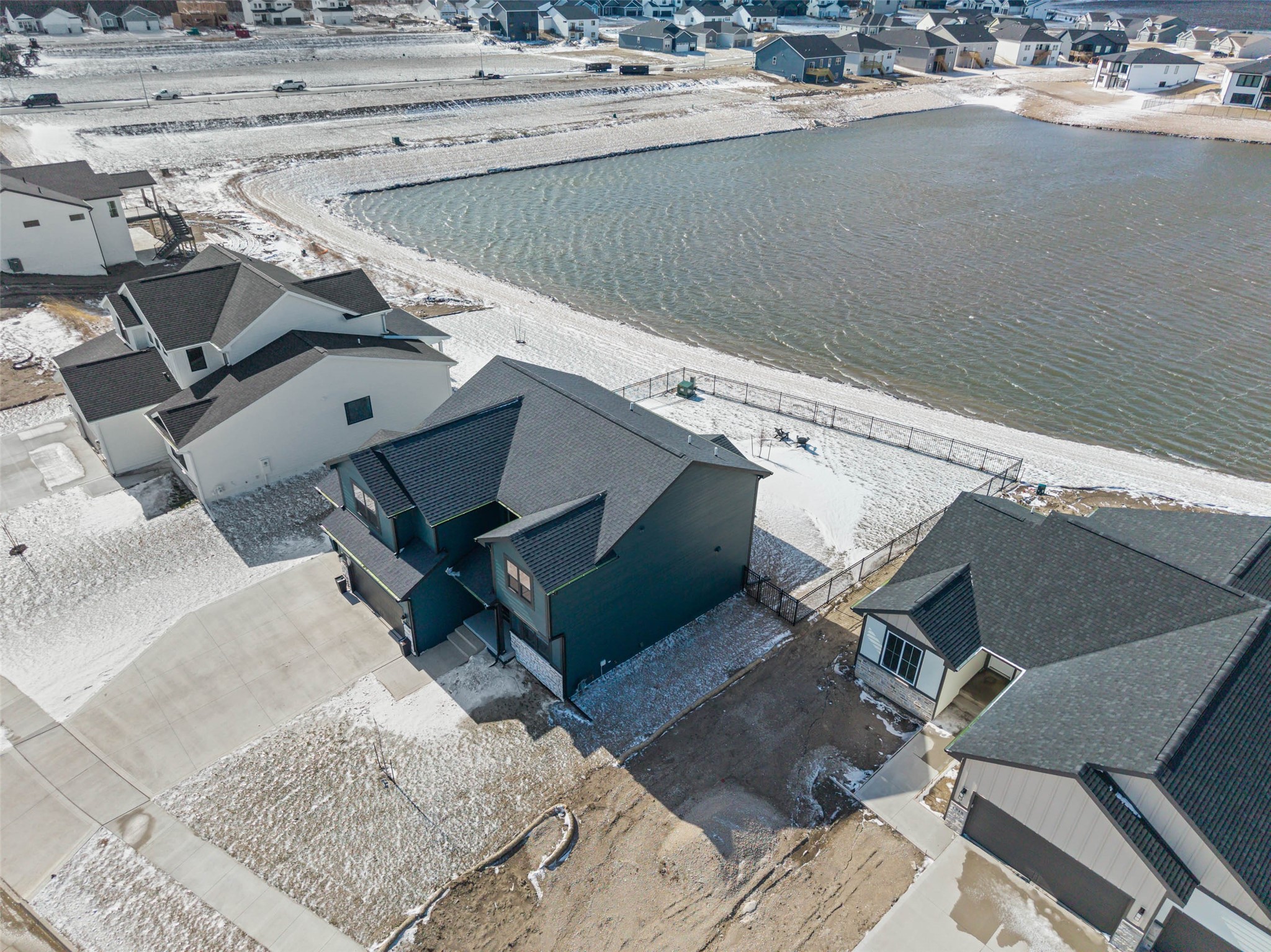 1325 NW Yorktown Drive