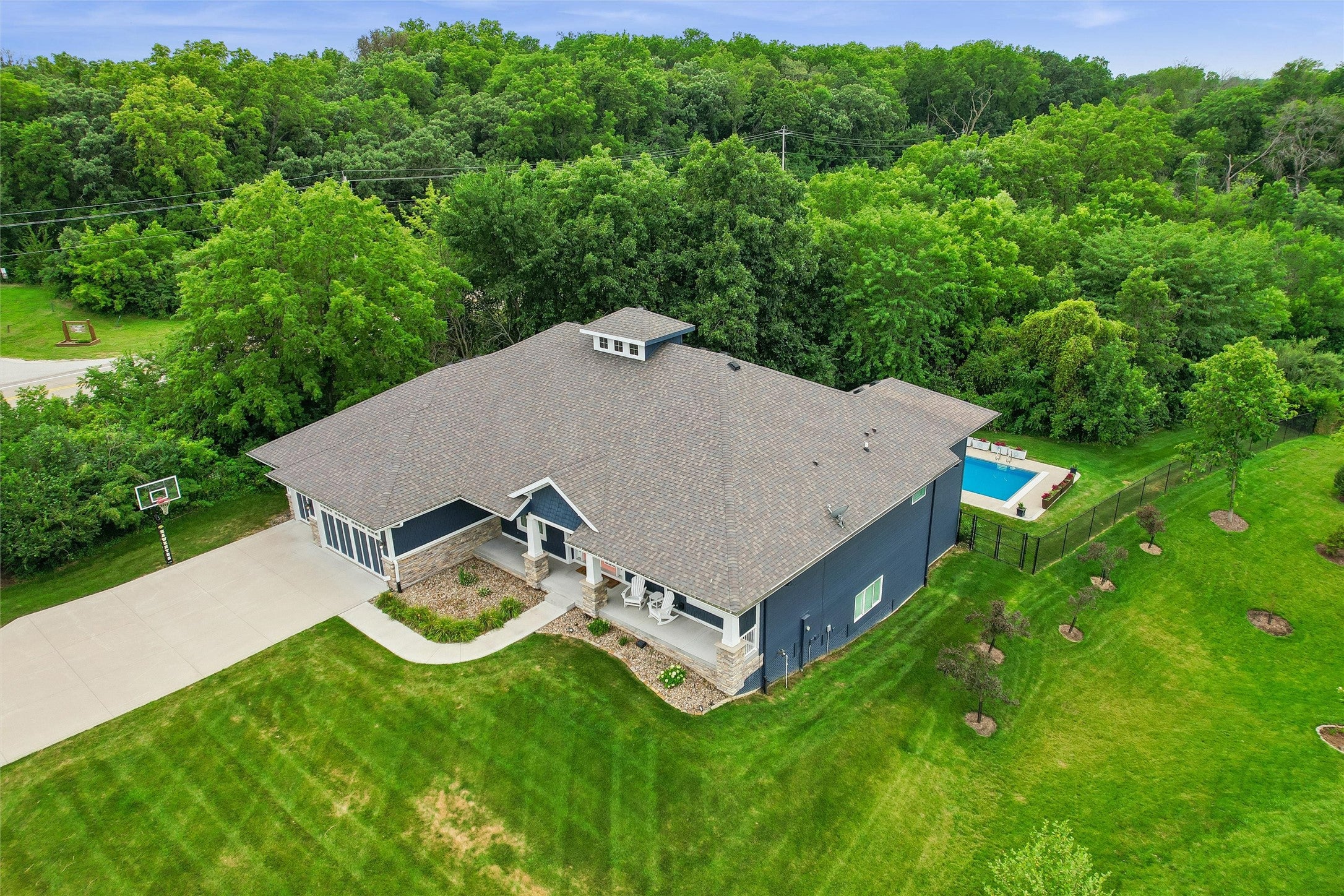 3487 SW 56th Street