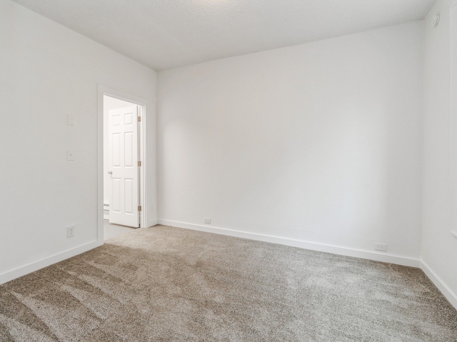 4040 6th Avenue, Des Moines, Iowa image 30