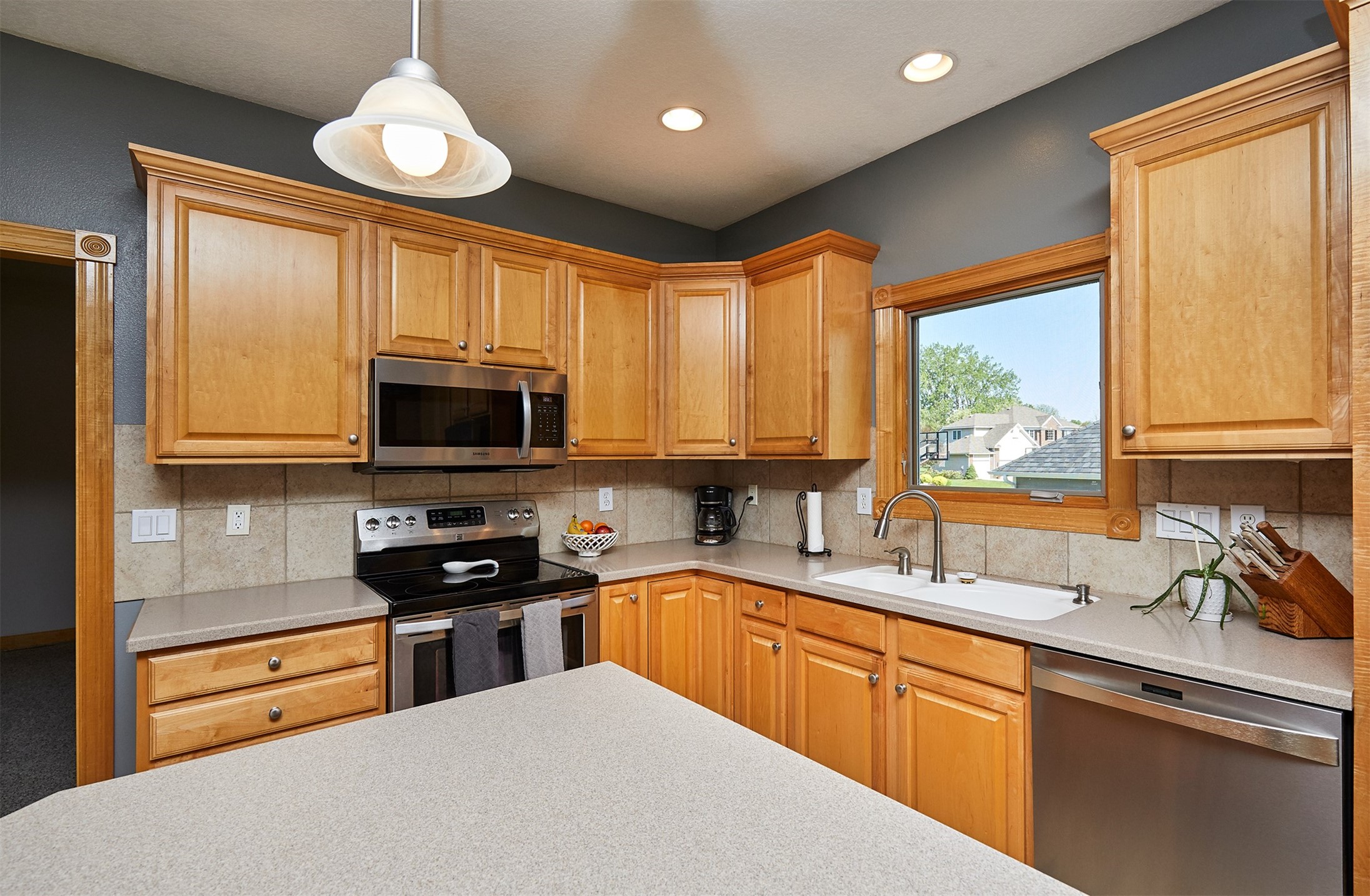 6709 Cheldon Court, Johnston, Iowa image 9