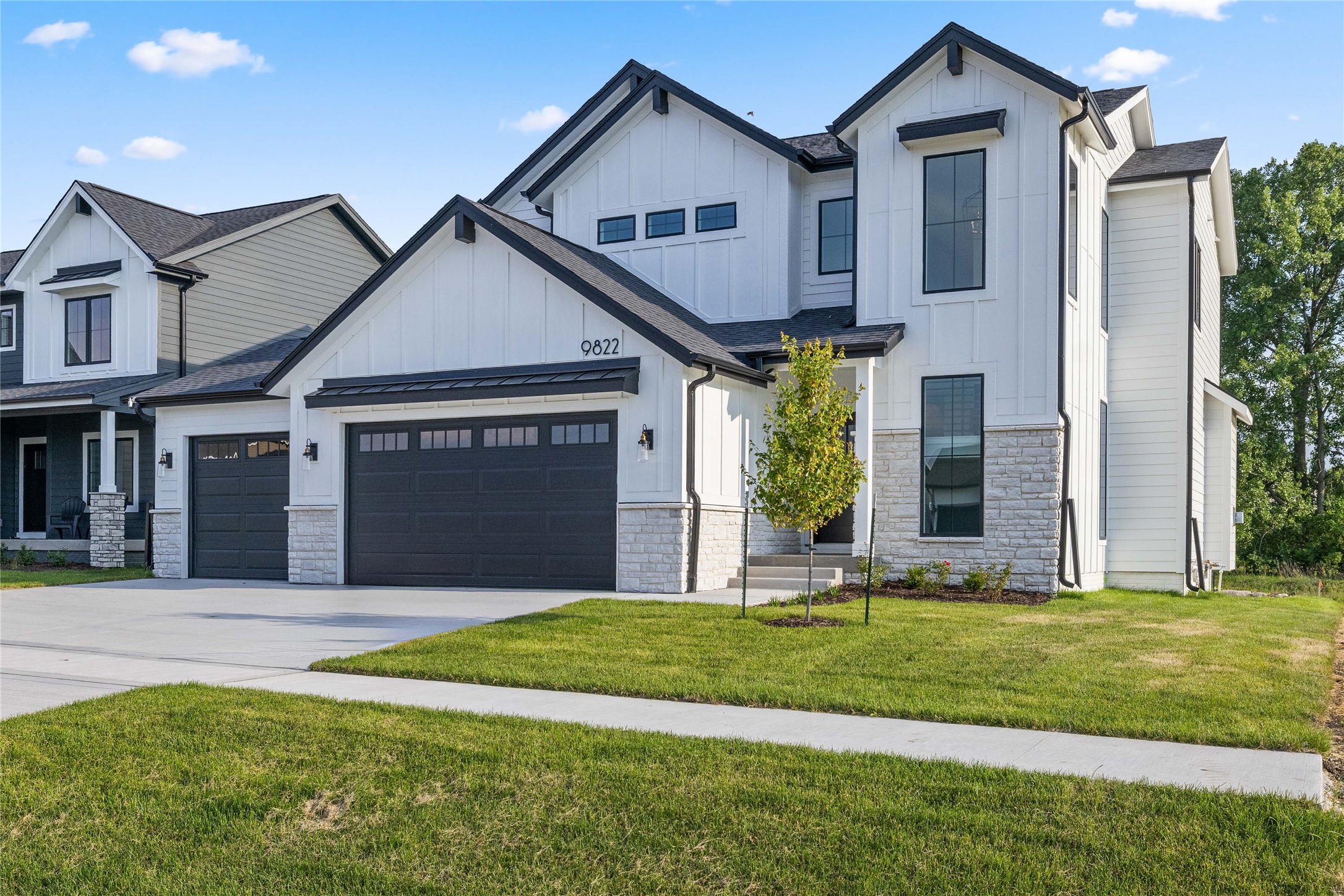 9822 Watermeadow Circle