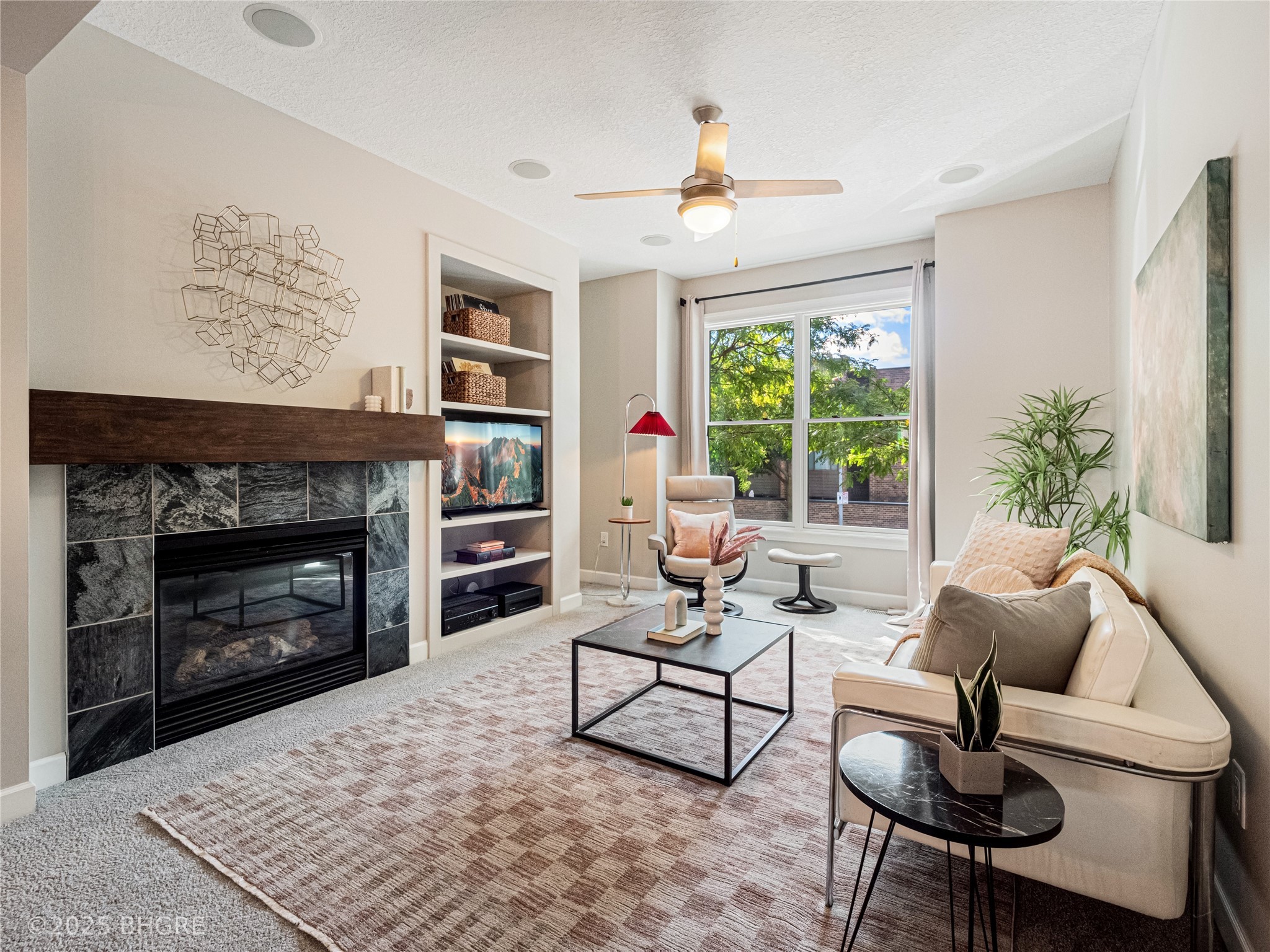 201 Grand Avenue 109