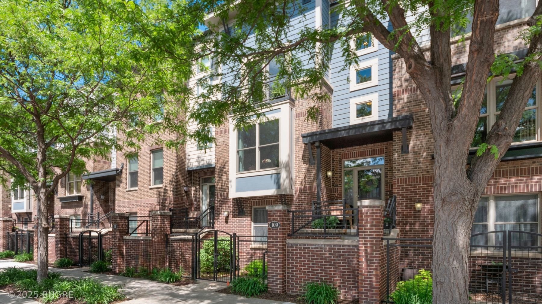 201 Grand Avenue #109, Des Moines, Iowa image 2