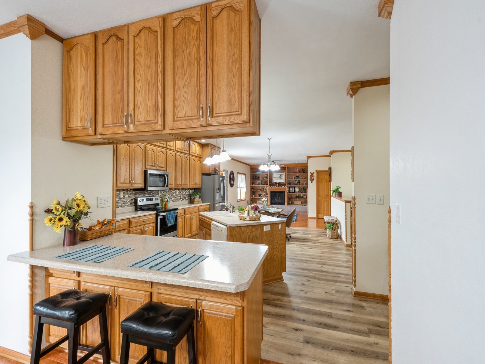 691 S 29th Avenue, Newton, Iowa image 9