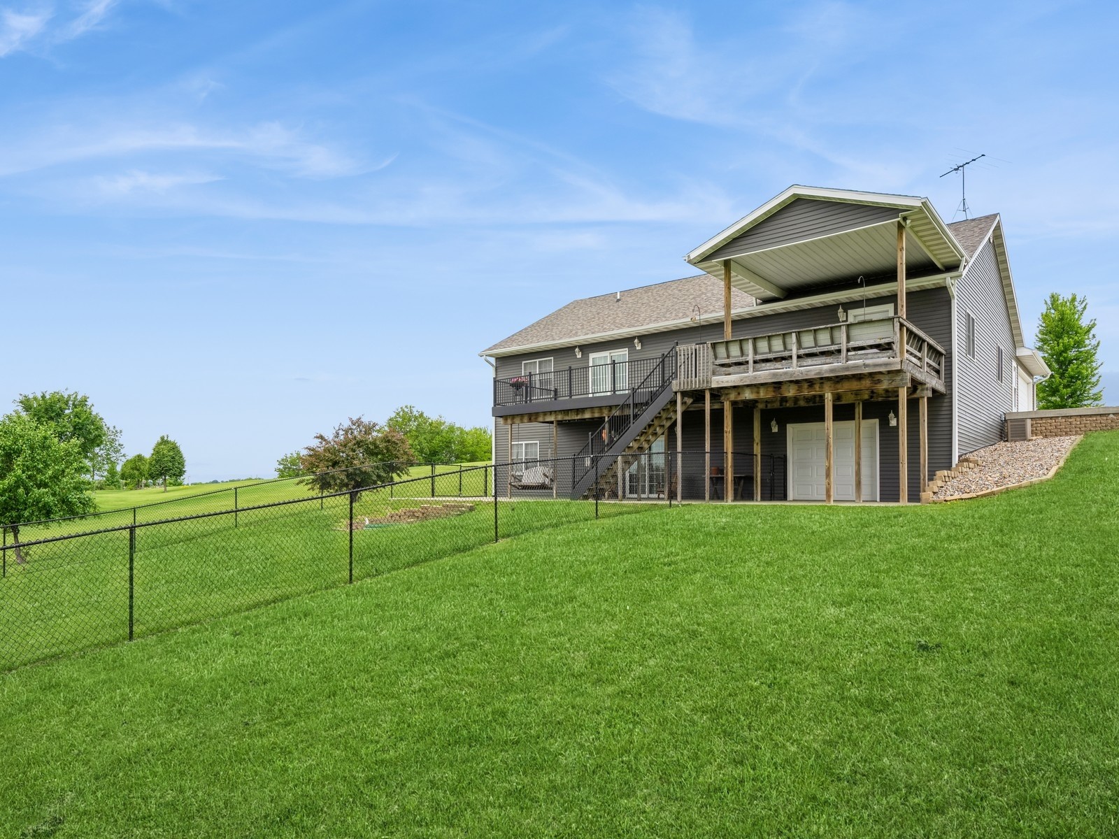 691 S 29th Avenue, Newton, Iowa image 34