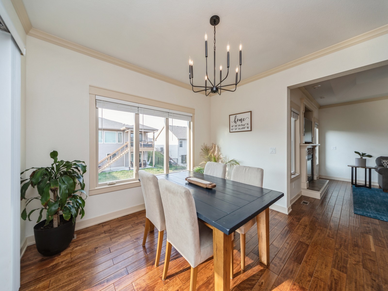 16035 Northpark Drive, Urbandale, Iowa image 7