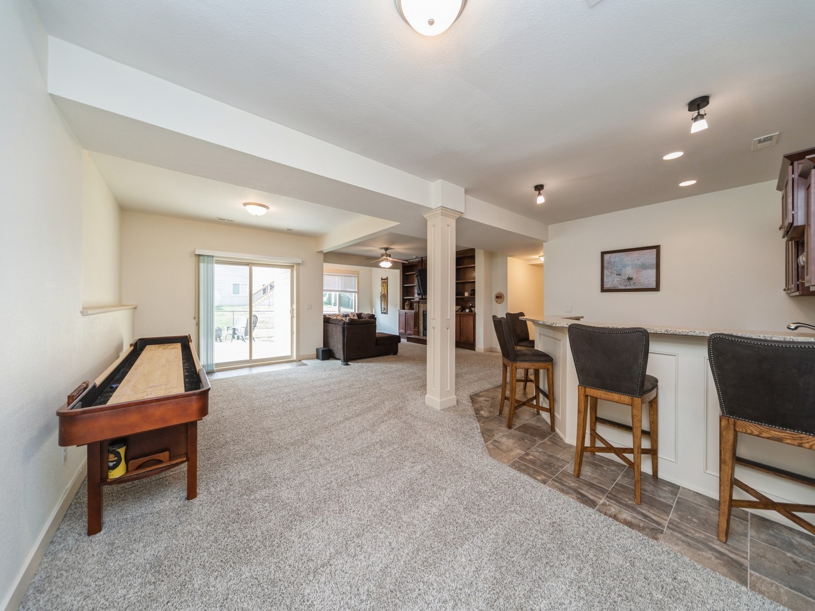 16035 Northpark Drive, Urbandale, Iowa image 19