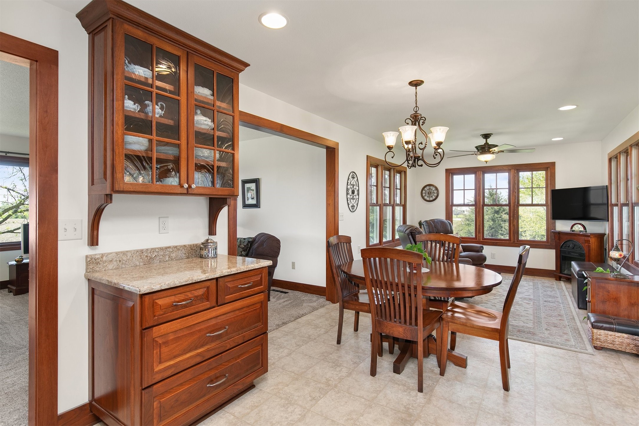 2705 Southbridge Drive, Adel, Iowa image 12