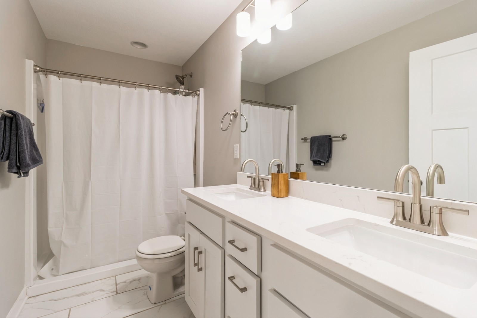 1220 NW Mill Springs Drive, Waukee, Iowa image 33