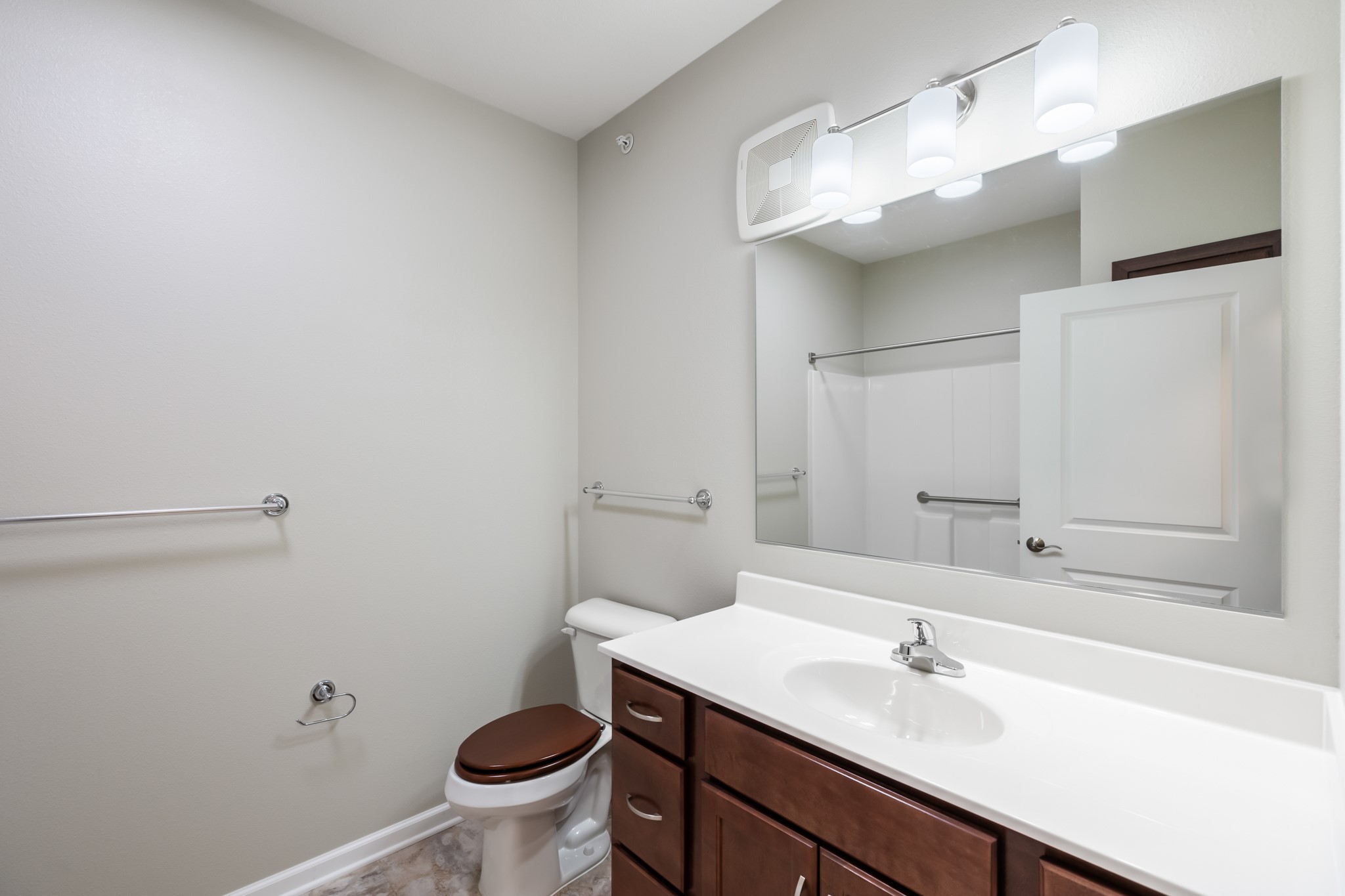 1427 34th Avenue #220, Altoona, Iowa image 8