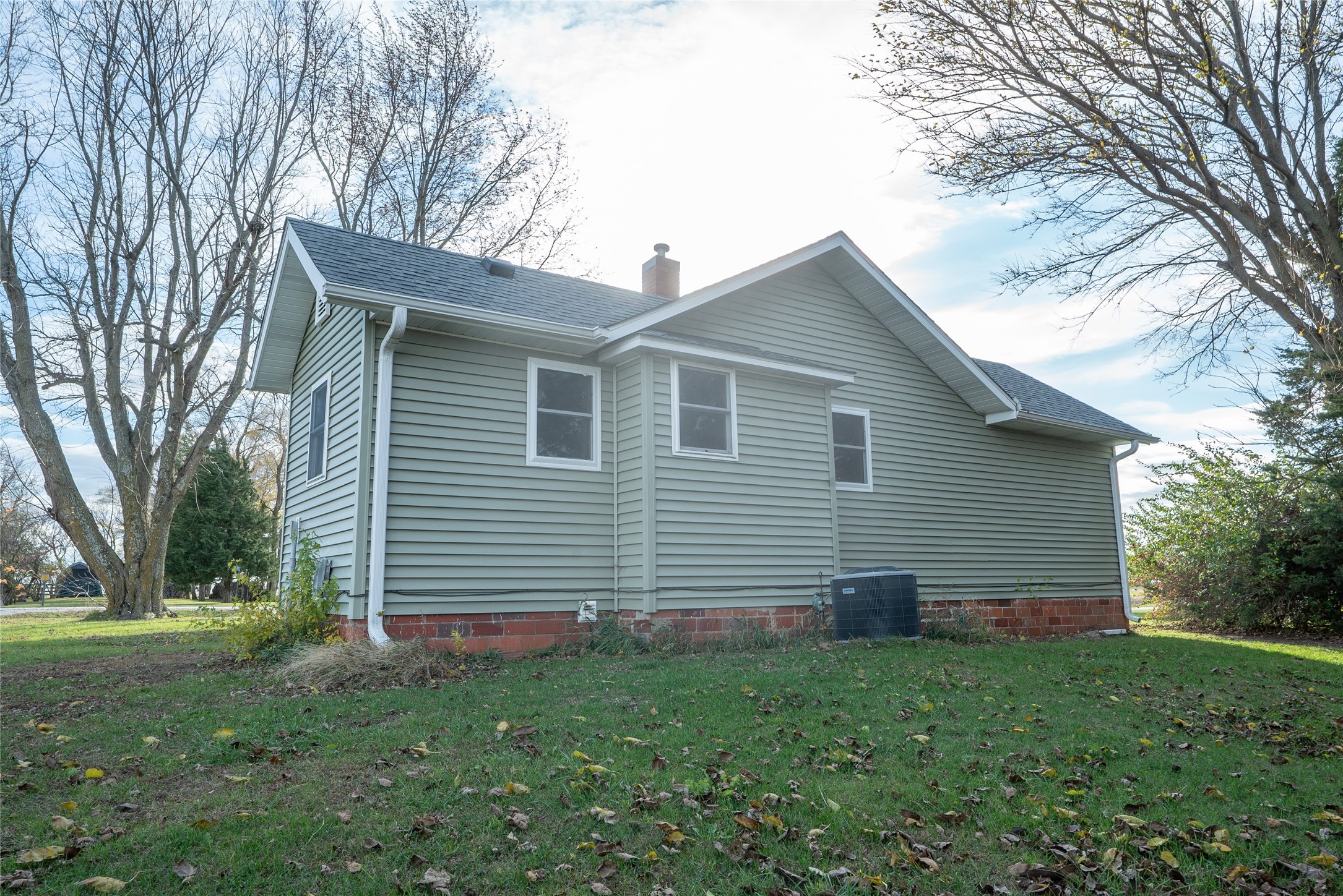 1923 170th Street, Creston, Iowa image 5